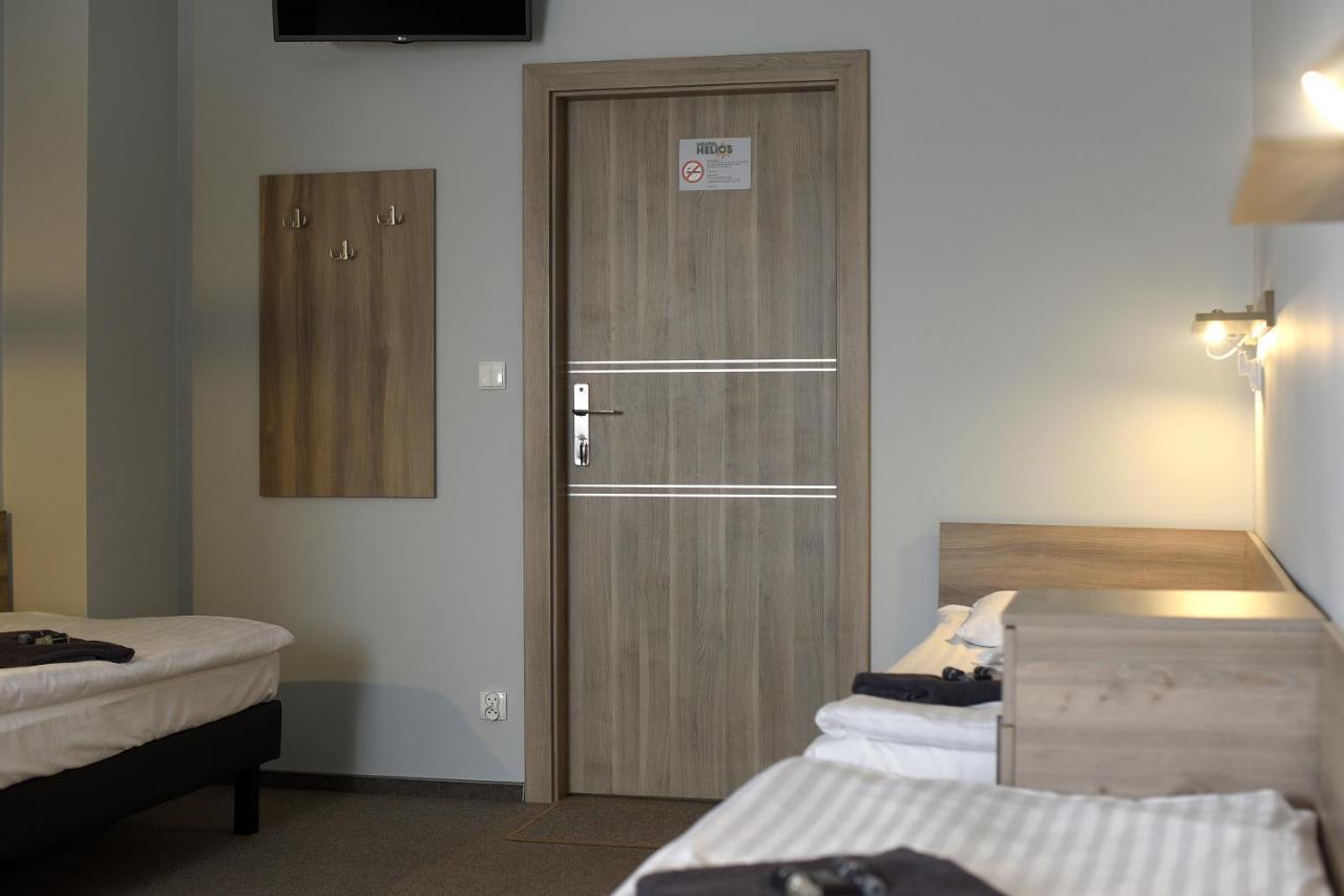 Hostel Helios Września Eksteriør billede